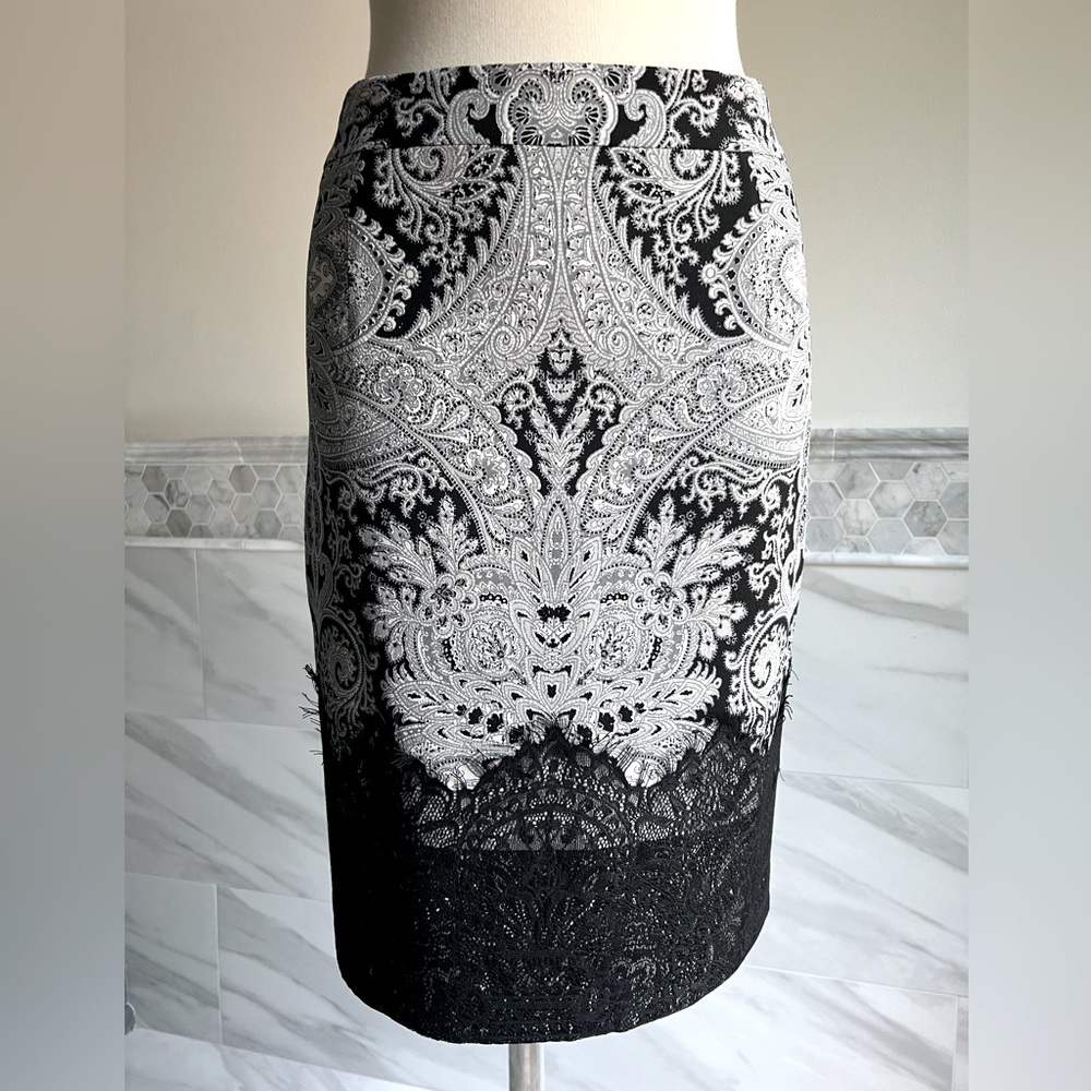 New Antonio Melani Black and White Lace Hem Pencils Paisley Print Skirt Sz 8